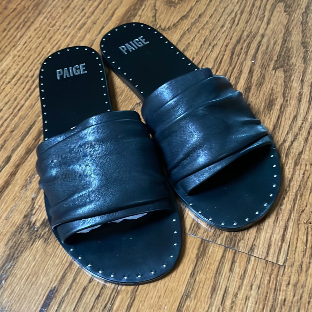 PAIGE Emilia Leather Sandal Size black size 6 1/2